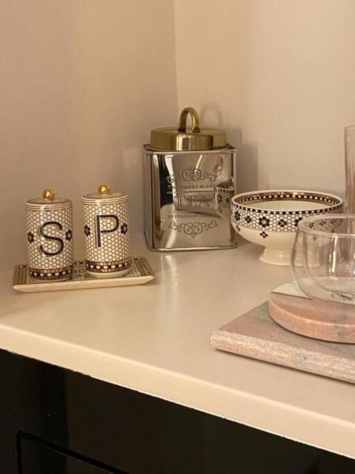 Luxury Georgian Apartment - 5 Minute Walk To Spa Μπαθ Εξωτερικό φωτογραφία