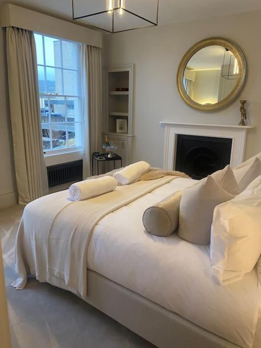 Luxury Georgian Apartment - 5 Minute Walk To Spa Μπαθ Εξωτερικό φωτογραφία