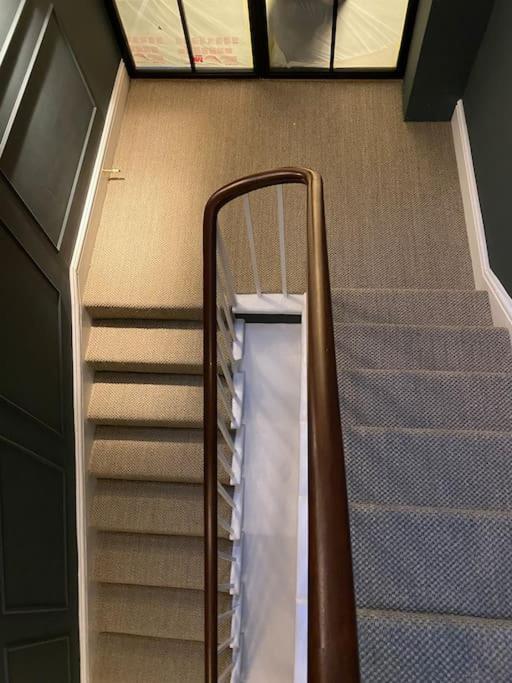 Luxury Georgian Apartment - 5 Minute Walk To Spa Μπαθ Εξωτερικό φωτογραφία